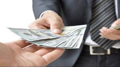 تفسير حلم شخص يعطيك فلوس 27 تفسير حلم شخص يعطيك فلوس