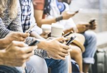 أحمد فراس - أفضل هداف في تاريخ المنتخب المغربي 60 اضرار وسائل التواصل الاجتماعي