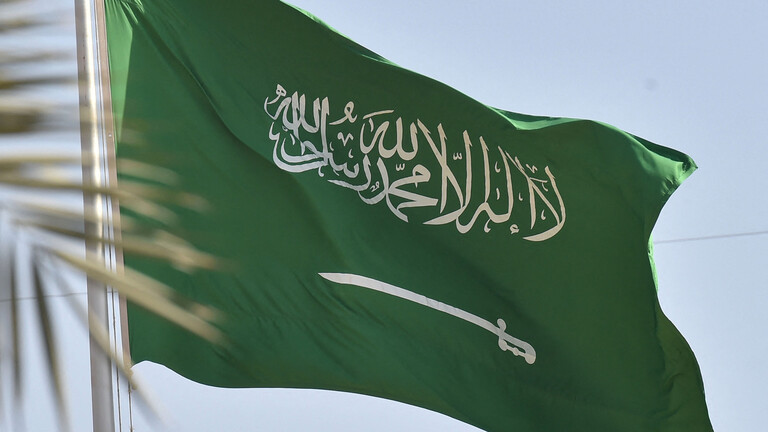من هو أيمن السياري محافظ البنك المركزي السعودي من هو أيمن السياري محافظ البنك المركزي السعودي